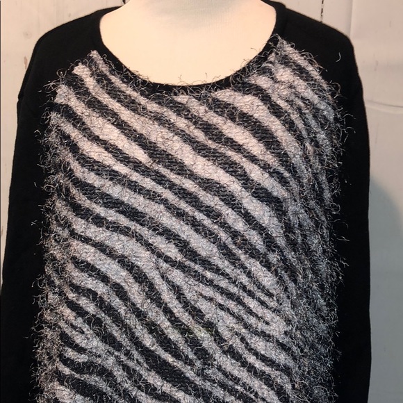 Style & Co sweater - Picture 2 of 7